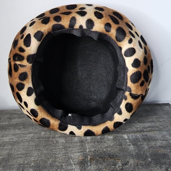 100% Wool Women\'s Black & Cheetah Print Roll-Up Brim Fedora Hat- Pre-owned